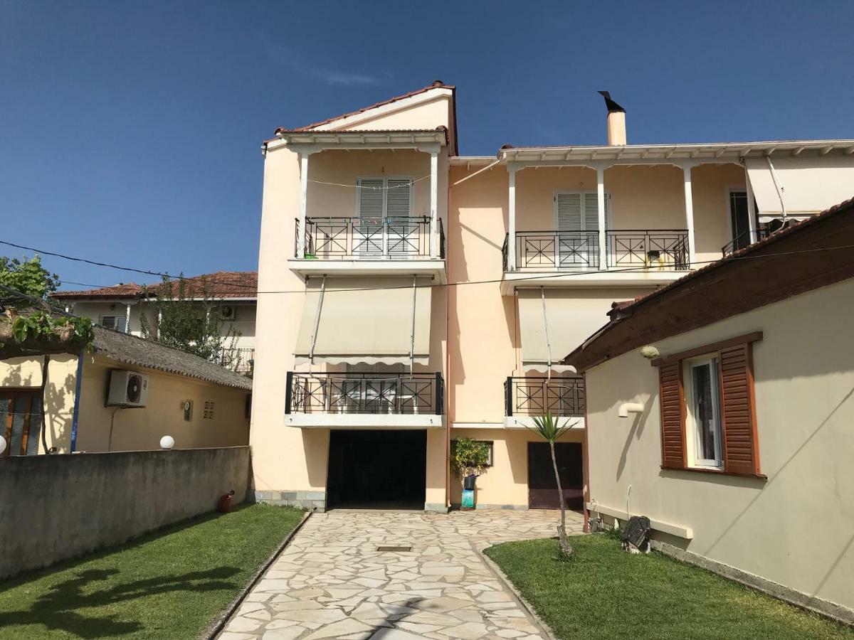 Flokos Apartment Lygia  Exterior photo